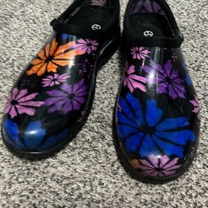 Sloggers - Floral waterproof rain shoes - size 9